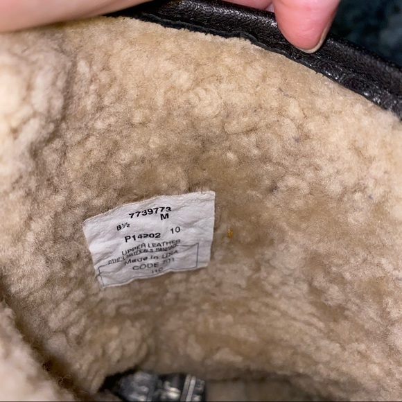 Frye engineer black boots shearling 8.5 - Picture 6 of 8